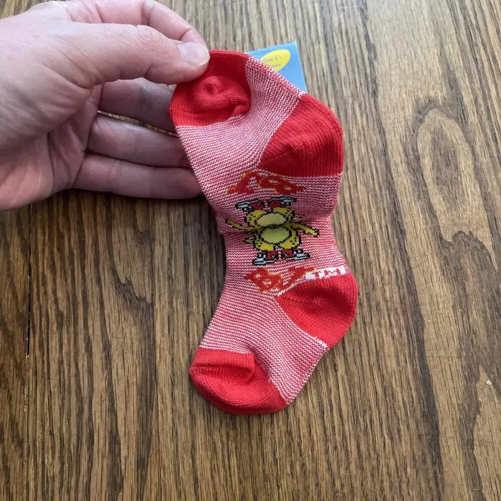 Vintage Barney Baby Socks Character Socks B.J. Size 6-12 Months New Old Stock